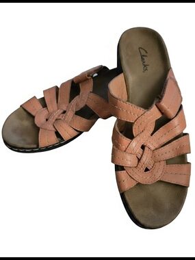 Clarks Women's Salmon Leather Knot Slide Sandals